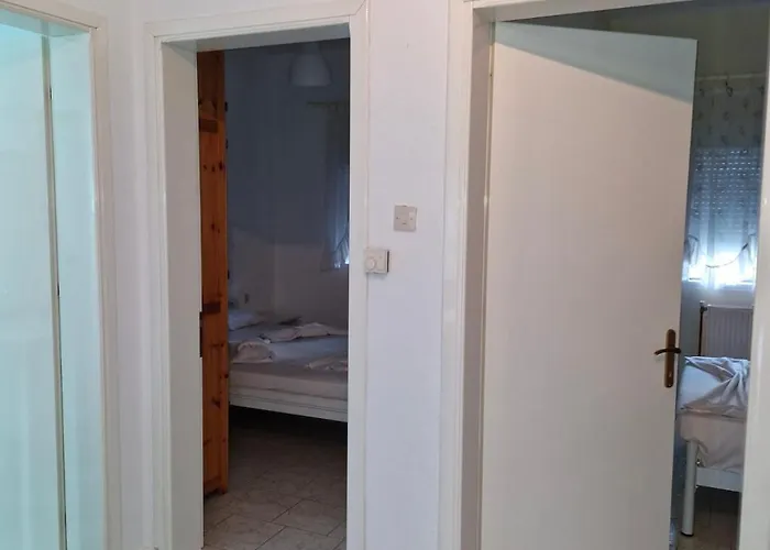 Atlantis Apartment *